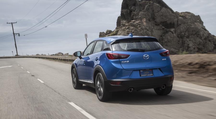  Mazda CX-3 2015 года  (US) (фото 6 из 22)